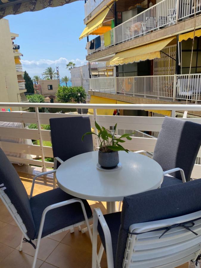 Playa A 50 Metros Solo Para Familias Salou Buitenkant foto